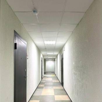 Продается 1-комнатная квартира, 37 м²