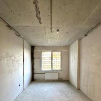 Продается 1-комнатная квартира, 37 м²