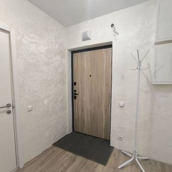 Продается 1-комнатная квартира, 37,5 м²