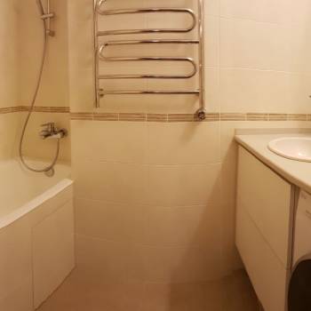 Сдается 2-х комнатная квартира, 64 м²