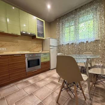 Сдается 1-комнатная квартира, 43 м²