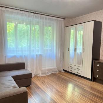 Сдается 1-комнатная квартира, 43 м²