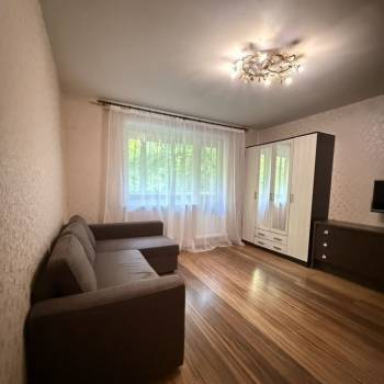 Сдается 1-комнатная квартира, 43 м²