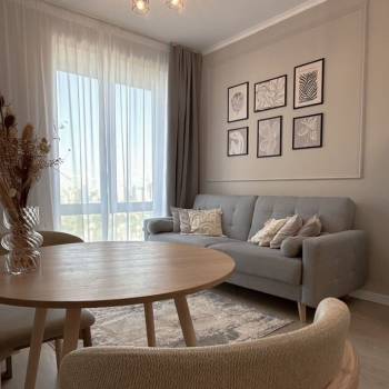 Сдается 1-комнатная квартира, 40 м²