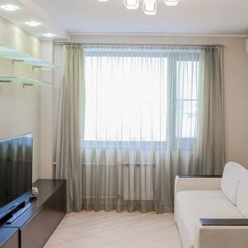 Продается Многокомнатная квартира, 100 м²