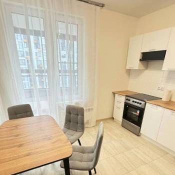Сдается 2-х комнатная квартира, 57 м²
