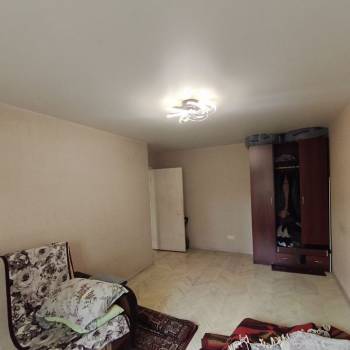Продается 1-комнатная квартира, 32,9 м²