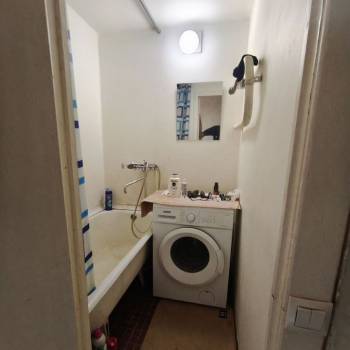Продается 1-комнатная квартира, 32,9 м²