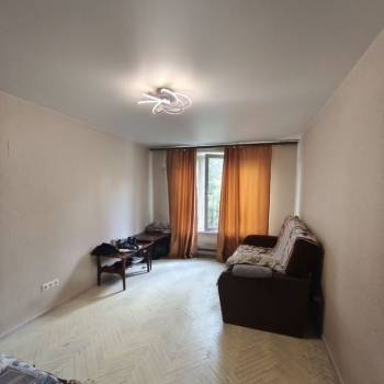 Продается 1-комнатная квартира, 32,9 м²