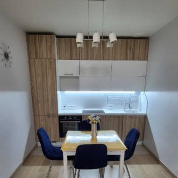 Сдается Многокомнатная квартира, 64 м²