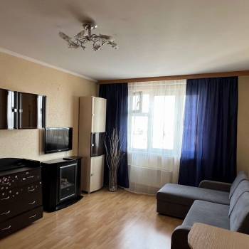 Продается 1-комнатная квартира, 38,8 м²