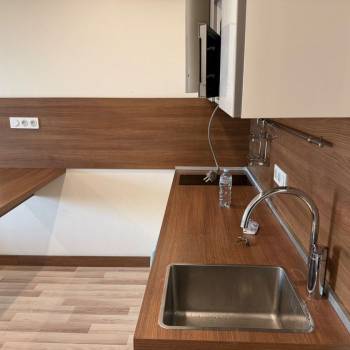 Продается 1-комнатная квартира, 29,5 м²
