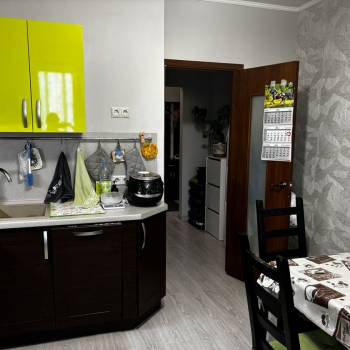 Продается 3-х комнатная квартира, 79,8 м²