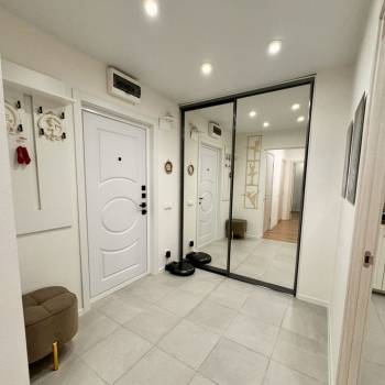 Сдается 2-х комнатная квартира, 60,9 м²