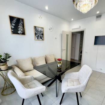 Сдается 2-х комнатная квартира, 60,9 м²