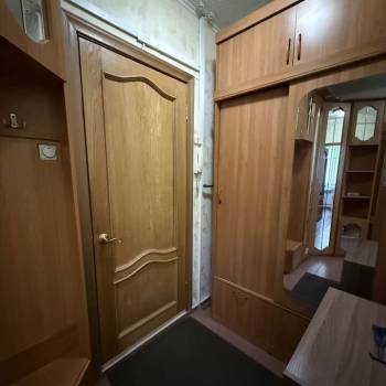 Сдается 1-комнатная квартира, 38 м²