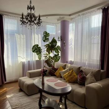 Сдается 1-комнатная квартира, 58,8 м²