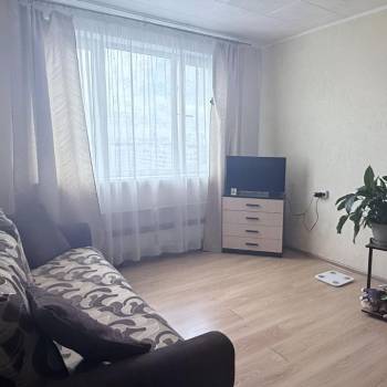 Сдается 1-комнатная квартира, 38 м²