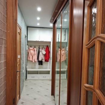 Продается Многокомнатная квартира, 90,9 м²