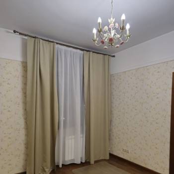 Продается Многокомнатная квартира, 100 м²