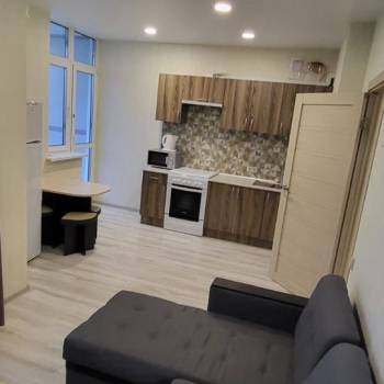 Сдается 1-комнатная квартира, 43 м²
