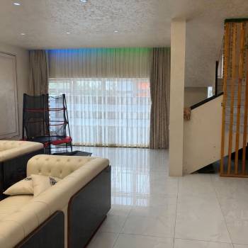 Продается Дом, 300 м²