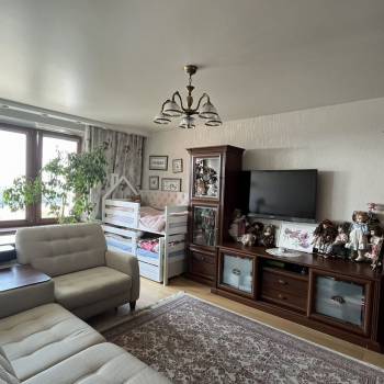 Продается 3-х комнатная квартира, 65 м²
