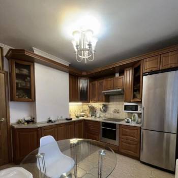 Сдается Комната, 80 м²