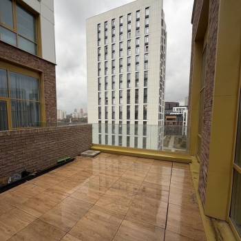 Продается Многокомнатная квартира, 123 м²