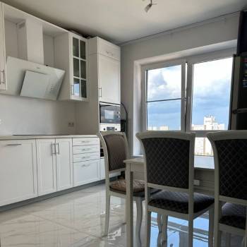 Продается 3-х комнатная квартира, 71,7 м²