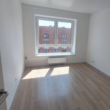 Продается 3-х комнатная квартира, 71,7 м²