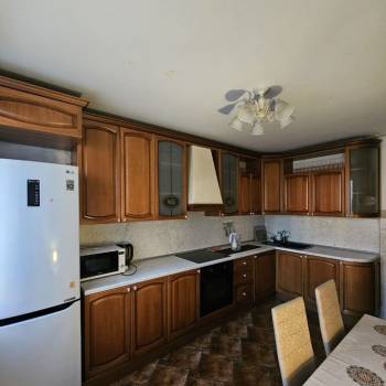 Сдается 2-х комнатная квартира, 67 м²