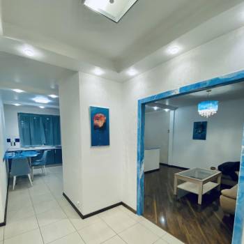 Продается 1-комнатная квартира, 58,2 м²