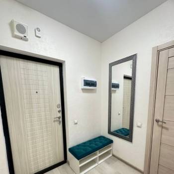 Продается 1-комнатная квартира, 41 м²