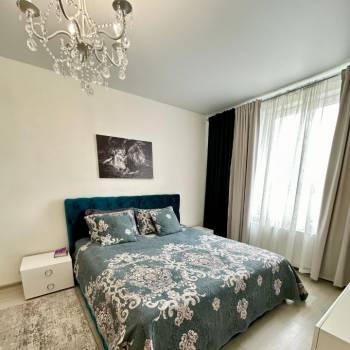 Продается 1-комнатная квартира, 41 м²