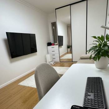 Продается 1-комнатная квартира, 51 м²
