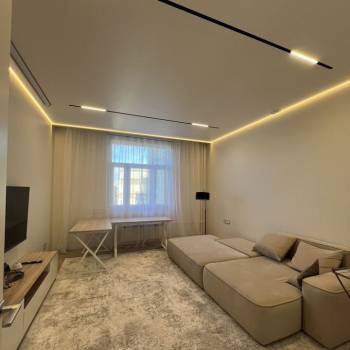 Сдается 2-х комнатная квартира, 75 м²