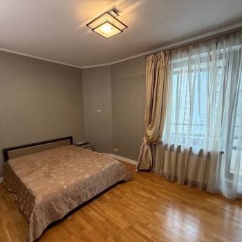 Продается 3-х комнатная квартира, 124 м²