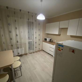 Сдается 1-комнатная квартира, 37,3 м²