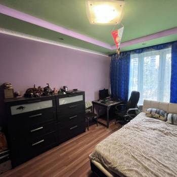 Продается Многокомнатная квартира, 87,7 м²