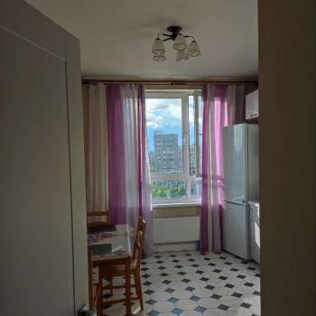 Сдается Многокомнатная квартира, 75 м²
