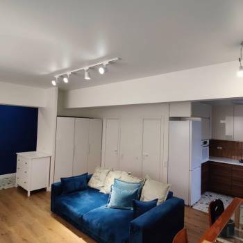 Продается Многокомнатная квартира, 67 м²