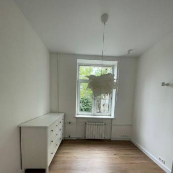 Продается Многокомнатная квартира, 67 м²