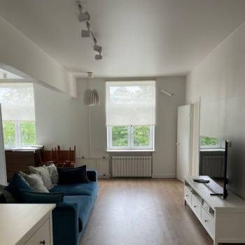 Продается Многокомнатная квартира, 67 м²