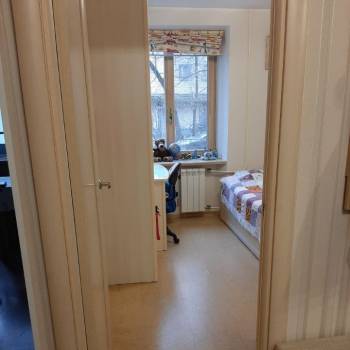 Продается Многокомнатная квартира, 75 м²