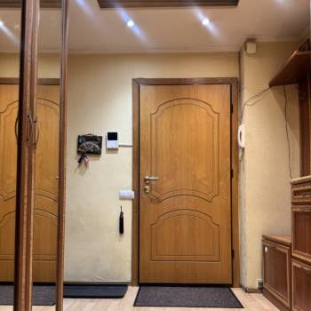 Сдается Многокомнатная квартира, 57 м²