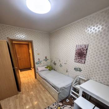 Сдается Многокомнатная квартира, 57 м²