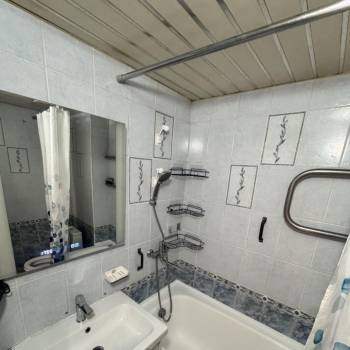Сдается Многокомнатная квартира, 57 м²