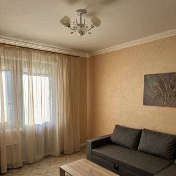 Сдается 1-комнатная квартира, 37,4 м²