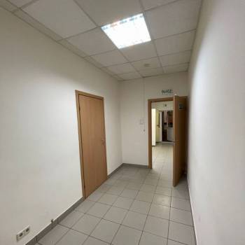 Сдается Нежилое помещение, 49 м²